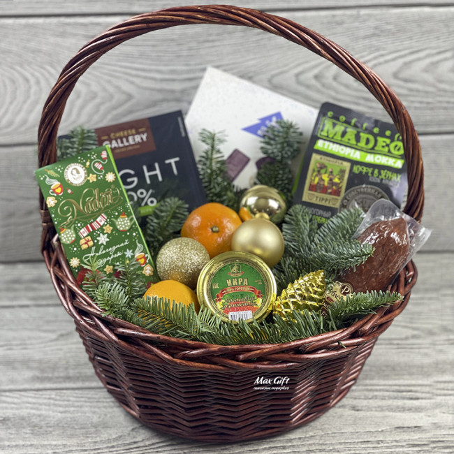 Подарочная корзина с фруктами «Русский Новый год»