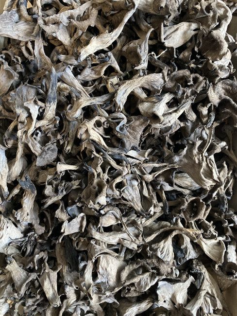 Грибы чёрные лисички сушёные ПРЕМИУМ 50 гр