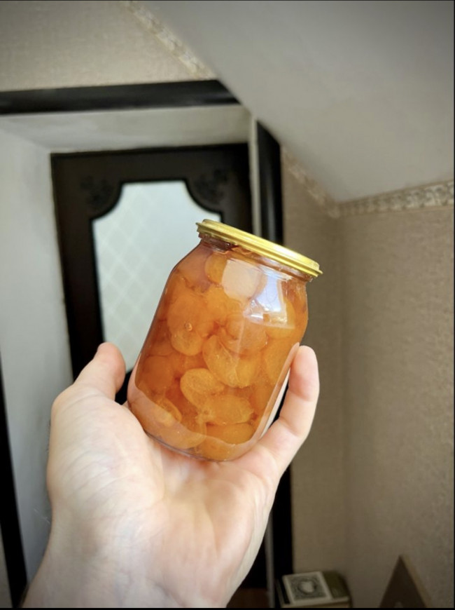 Черешня без косточки 700-800 гр чистый вес (домашнее) Дагестан