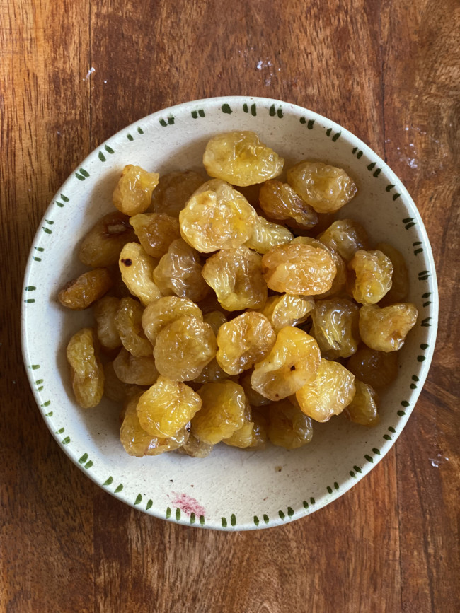 Черешня желтая, вяленая