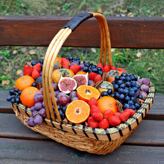 Корзина с фруктами №47
