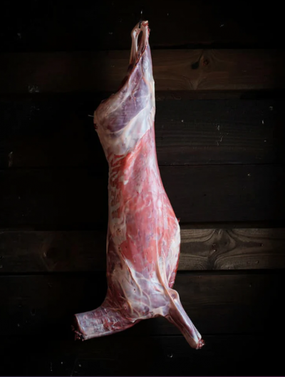 Целые туши косули С/М ( примерный вес туши 15-27 кг ) 1 кг