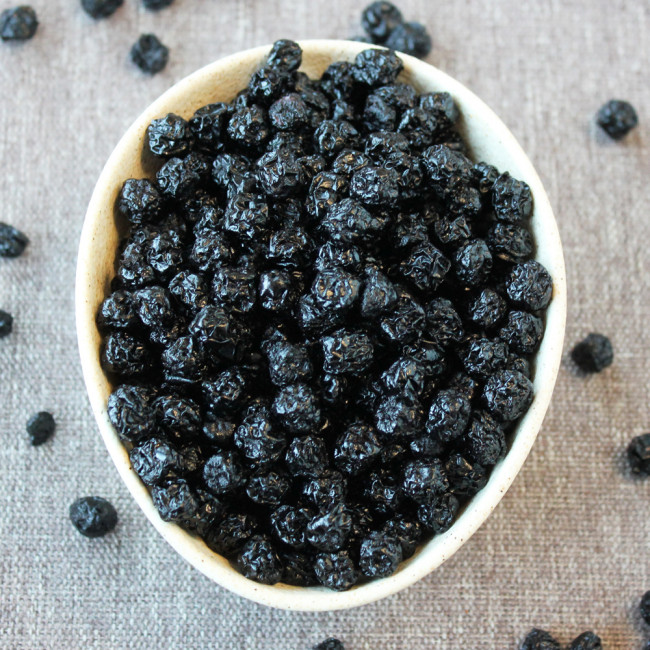 Черноплодная рябина (арония) вяленая