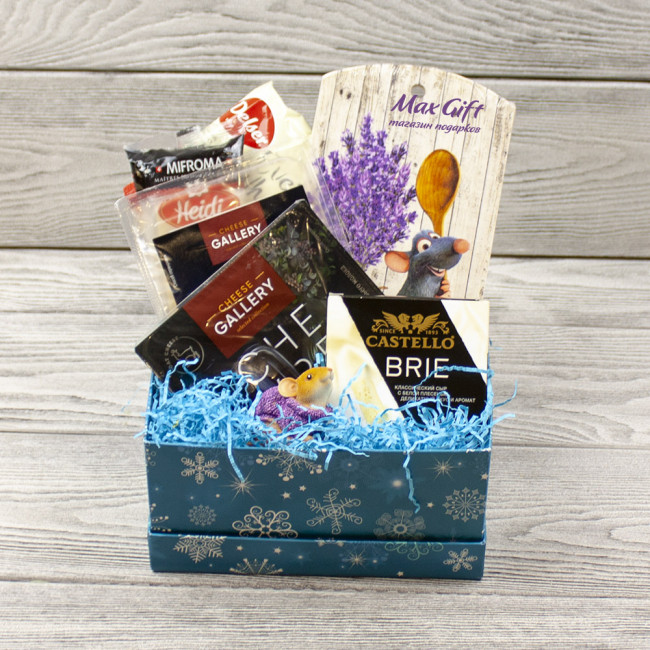 Подарочный набор «Новогодний сыроед»