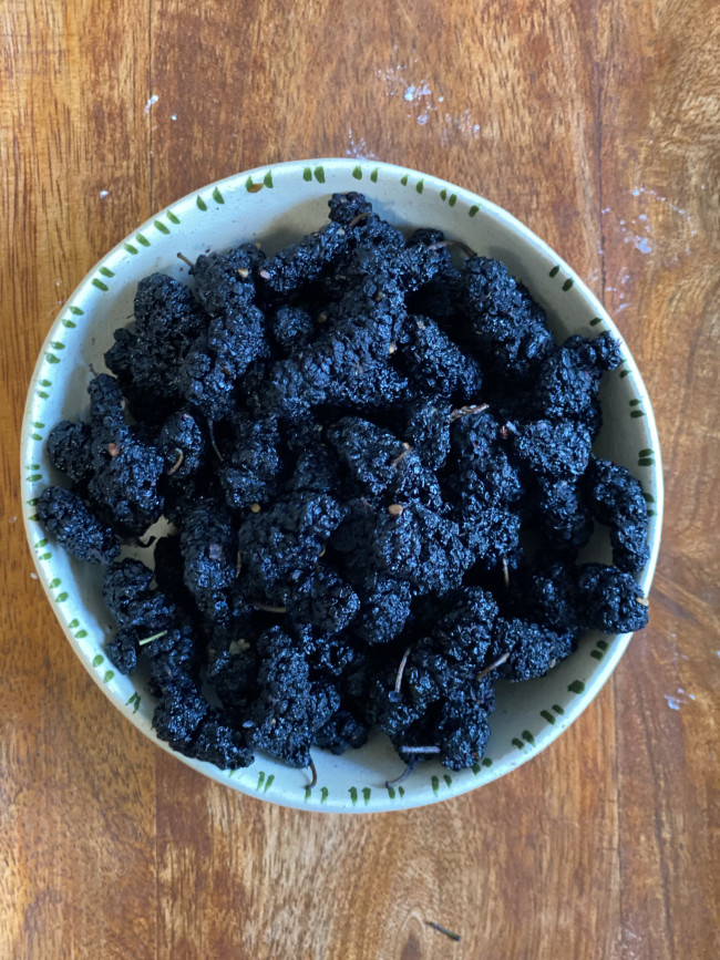 Шелковица сушеная черная Шелковица сушеная черная