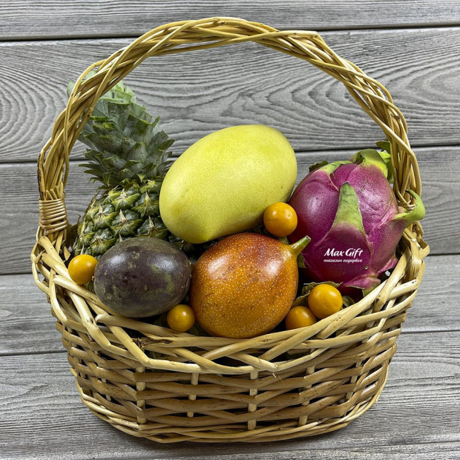 Подарочная корзина с экзотическими фруктами «Экзотика мини» Подарочная корзина с экзотическими фруктами «Экзотика мини»