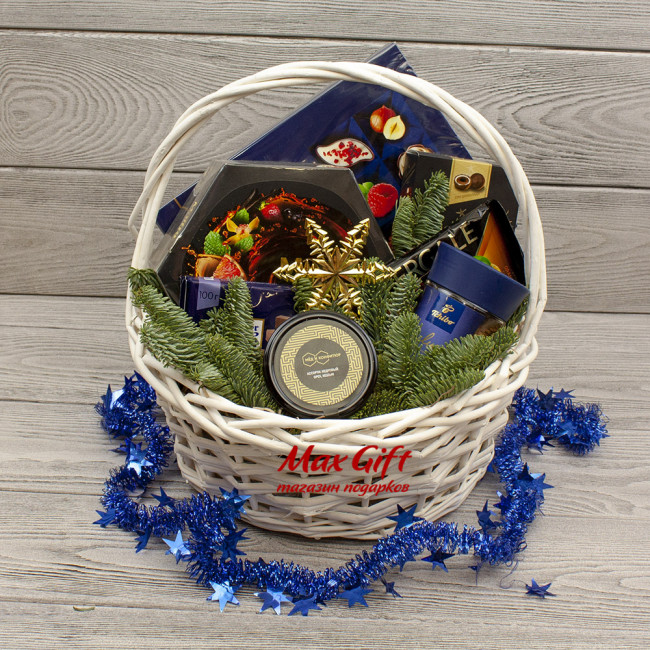 Подарочная корзина «Новогодний ультрамарин»