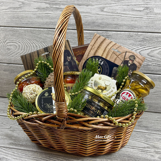 Подарочная корзина «Новогодняя закусочка» Подарочная корзина «Новогодняя закусочка»