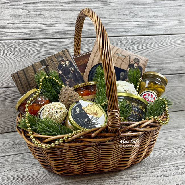 Подарочная корзина «Новогодняя закусочка» Подарочная корзина «Новогодняя закусочка»