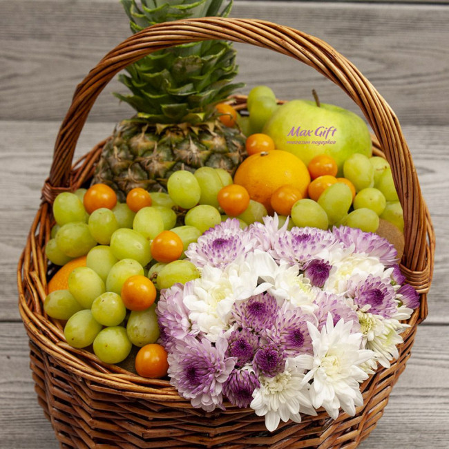 Корзина фруктов с цветами «Цветочная фрутти»