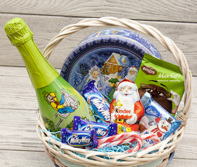 Подарочная корзина «Детский Новый год»