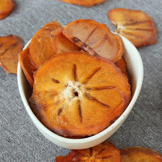 Хурма сушеная шоколадная, чипсы, без сахара