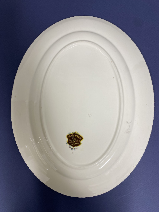 Винтажный английский фаянс Johnson Brothers, серия Windsor Ware, блюдо 35,5×27,6 см