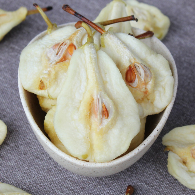 Груша вяленая половинки