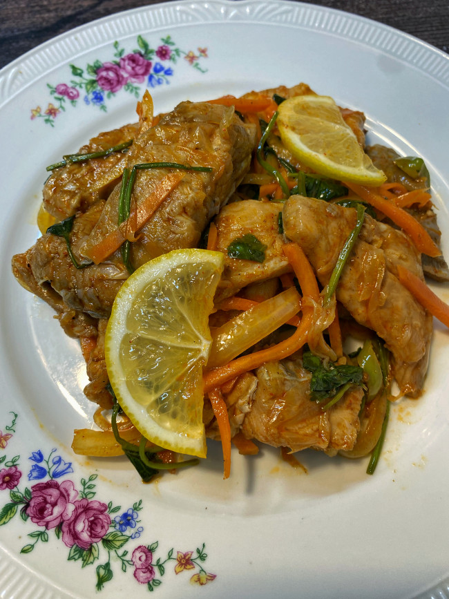 Хе из карпа с салатом (лук и морковка) ПРЕМИУМ КАЧЕСТВО 500 гр