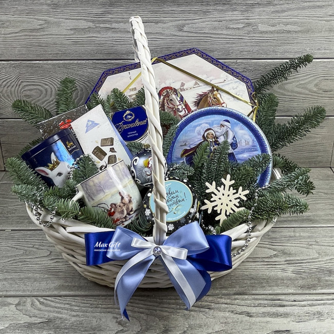 Подарочная корзина «Зимушка зима»