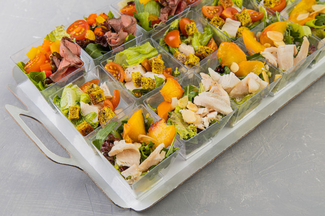 Гастрономический сет: Брускетты и Салаты 1 набор