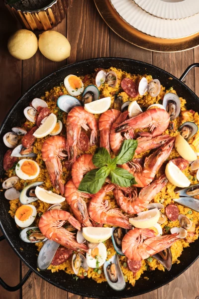 Королева испанской кухни "ПАЭЛЬЯ" с морепродуктами 10 порций по 300 гр