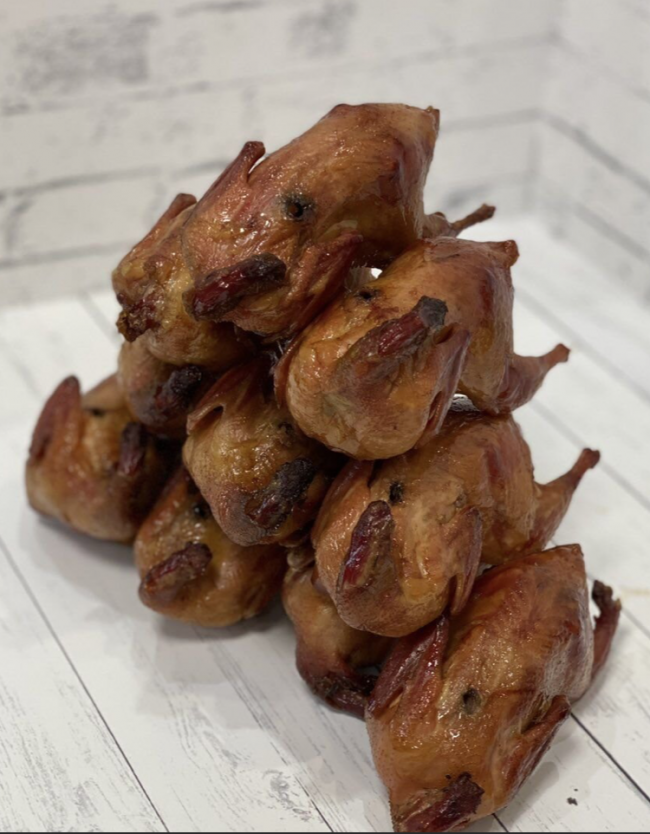 Перепела горячего копчения на вишнёвых опилках ( примерный вес тушки 200 - 300 гр ) 1 кг 