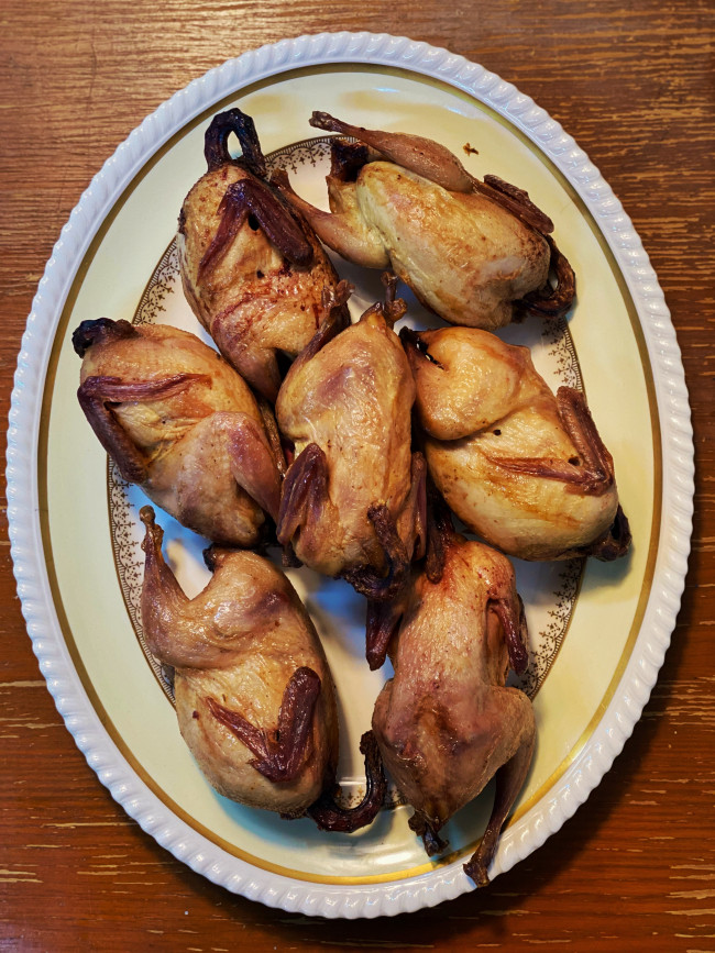 Перепела горячего копчения на вишнёвых опилках 