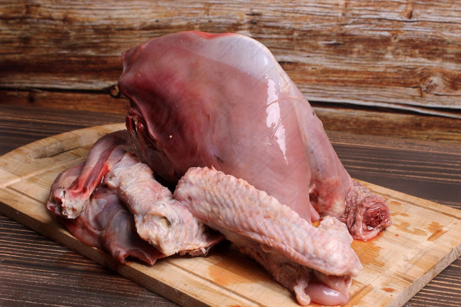 Капалуха без пера (вес тушки 0,8-1,4 кг) 1 тушка